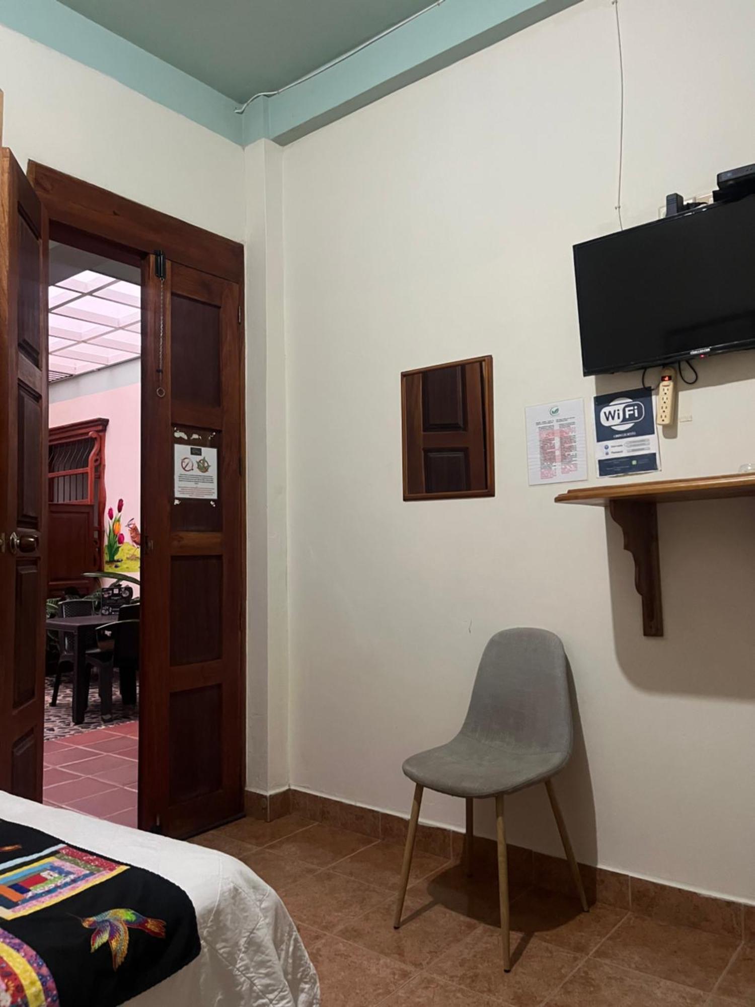 Candileja Hostel Jardín Εξωτερικό φωτογραφία